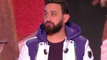 Le blouson Horspist violet et blanc de Cyril Hanouna dans Touche pas à mon poste