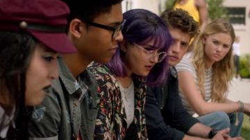 The blouse zebra Zara Gertrude Yorkes (Ariela Barer) in Marvel's Runaways S01E07