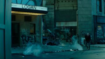 Vaqueros ligeros de Wade Wilson (Ryan Reynolds) en Deadpool 2