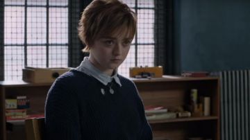 The sweater dark blue of Rahne Sinclair / Félina / Wolfsbane (Maisie Williams) in The new mutants