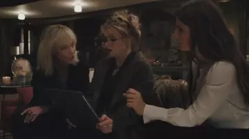 Apple iPad Pro 12.9" Tablet used by Rose (Helena Bonham Carter) as seen in Ocean's Eight