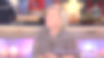 La camisa estampada de Anne-Elisabeth Lemoine en C à vous del 03/01/2017