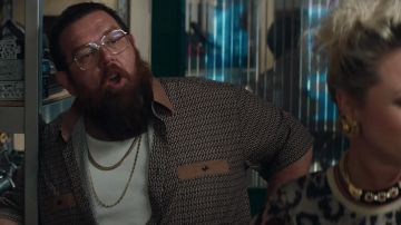 Eyeglasses Max (Nick Frost) in Tomb Raider