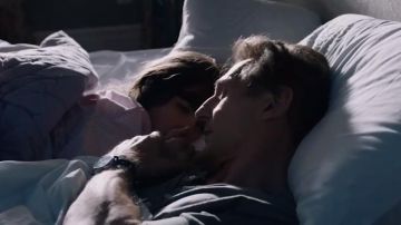 Watch Michael Woolrich (Liam Neeson) in The Passenger