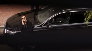 Sunglasses Christian Grey (Jamie Dornan) in Fifty Shades lighter