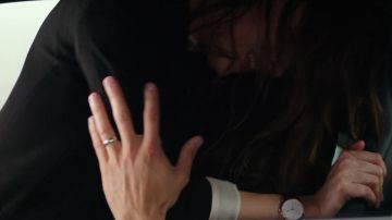 Watch black leather and gold-tone Anastasia Steele (Dakota Johnson) in Fifty Shades lighter