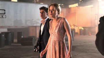 Vestido largo de Karolina Dean (Virginia Gardner) en Marvel's Runaways S01E09