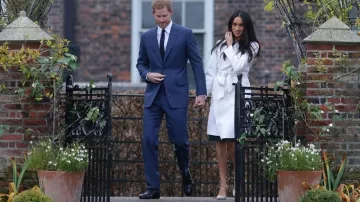 Court shoes nude to Meghan Markle during his engagement with Prince Harry in the story of 50min Inside