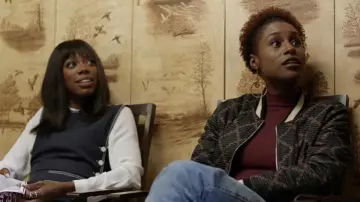 Le teddy Isabel Marant Etoile Dabney d'Issa Dee (Issa Rae) dans Insecure S02E06