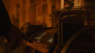 Sony Futuristic Holographic Video Jukebox used by Officer K (Ryan Gosling) as seen in Blade Runner 2049