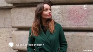 El abrigo verde abeto recomendado por Sophie Brafman en el programa C'est au del 09/01/2018