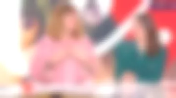 El vestido bordado de pájaro de Elena Despatureaux en Je t'aime etc del 12/01/2018