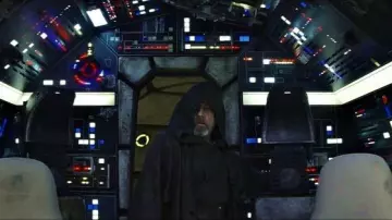 Black Costume Cosplay worn by Luke Skywalker (Mark Hamill) as seen in Star Wars VIII: The Last Jedi