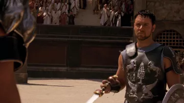 The exact replica of the sword of Maximus Decimus Meridius (Russel Crowe) in Gladiator