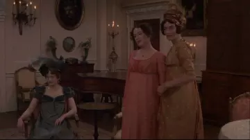 The authentic pink dress and Elizabeth Bennet (Jennifer Ehle) in Pride and Prejudice S01E01