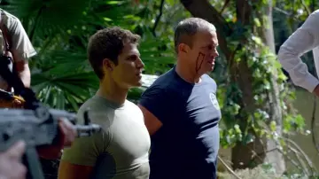 The t-shirt USS Nathan James Mike Slattery (Adam Baldwin) in The Last Ship S01E05