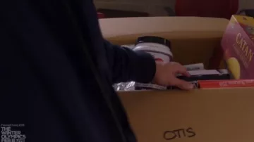 Le jeu de société Catane aperçu dans Chicago Fire S06E09