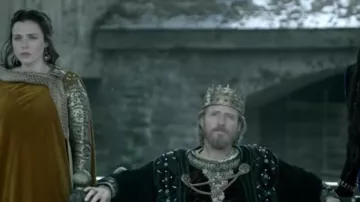 Earrings Judith (Jennie Jacques) in Vikings S03E01