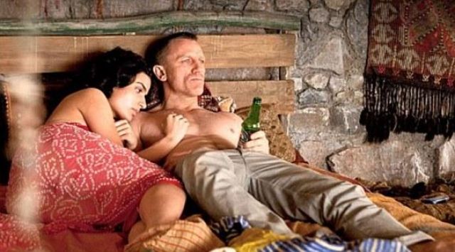 La bouteille Heineken de James Bond (Daniel Craig) dans Skyfall