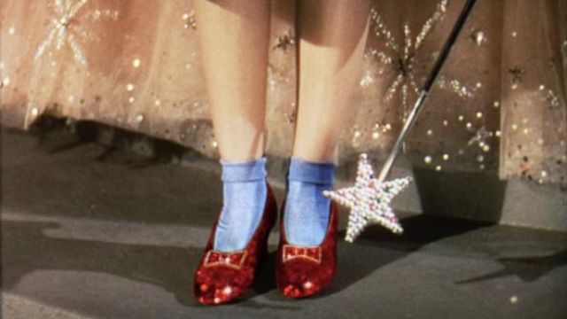 Les Ruby Slippers de Dorothy dans Le Magicien d'Oz