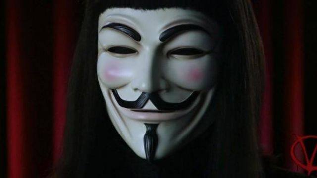 Lot #432: V FOR VENDETTA (2005) - V's (Hugo Weaving) Hero Mask