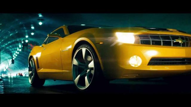 La Camaro "Transformers Edition" de Sam dans Transformers 3
