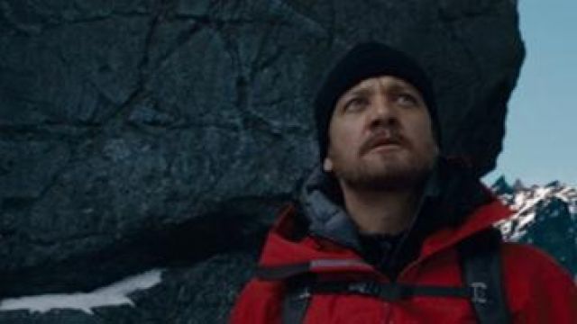 The red Arc'teryx parka coat worn by Aaron Cross (Jeremy Renner) in the ...