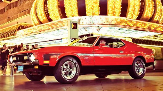 Sean Connery drives 1971 Mustang Mach 1 from Diamonds are Forever 5x7 photograph