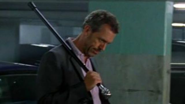 La canne "Death's Head" du docteur Gregory House (Hugh Laurie) dans Dr House