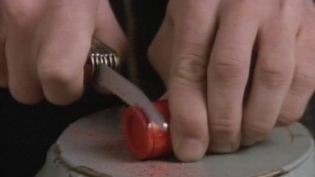 Le couteau suisse de MacGyver (Richard Dean Anderson) dans MacGyver