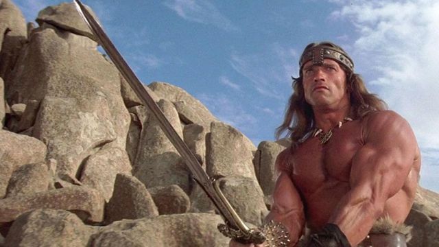 The sword Atlantean Conan (Arnold Schwarzenegger) in Conan The Barbarian