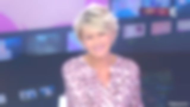 La camisa estampada de Sophie Davant en el programa C'est au del 19/01/2018