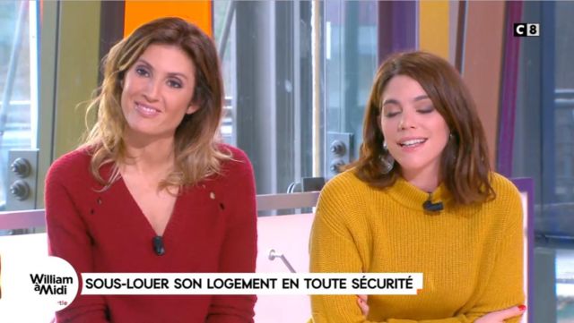The v neck sweater openwork mesh of Caroline Ithurbide in William noon of the 24/01/2018