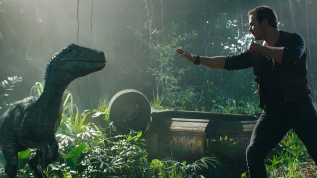 Vest worn by Owen Grady (Chris Pratt) as seen in Jurassic World: Kingdom Fallen