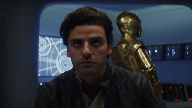 Leather Jacket worn by Poe Dameron (Oscar Isaac) as seen in Star Wars VIII:  The Last Jedi | Spotern