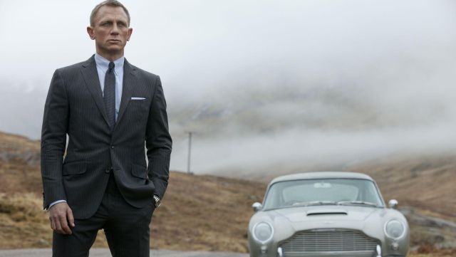 Grey Necktie worn by James Bond (Daniel Craig) as seen in Skyfall