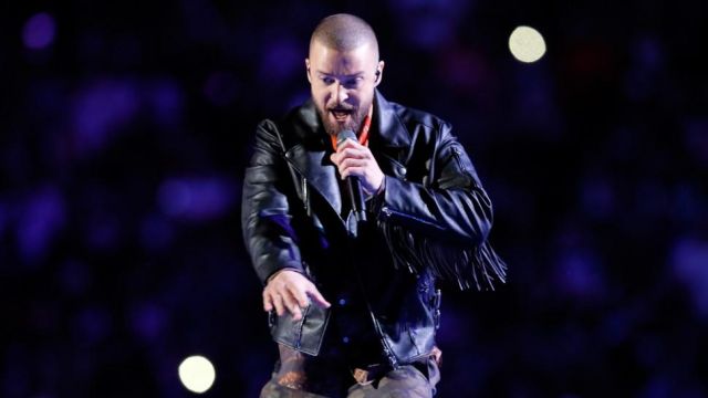 the leather jacket with fringe of Justin Timberlake at the Super Bowl halftime show