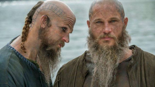 Temporary tatoo of Floki (Gustaf Skarsgård) in Vikings