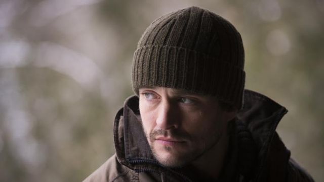 Le bonnet marron de Will Graham (Hugh Dancy) dans Hannibal S03E08