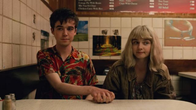 The shirt hawaiian James (Alex Lawther) in The End of the F***ing World S01E05