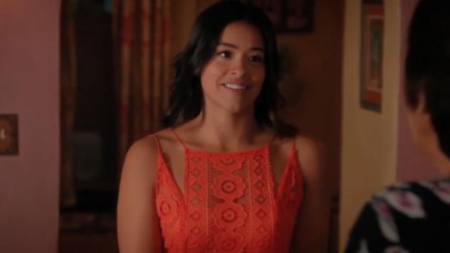 jane the virgin red dress The dress laces (white version) is Free People of Jane Villanueva (Gina  Rodriguez) in Jane The Virgin S04E10