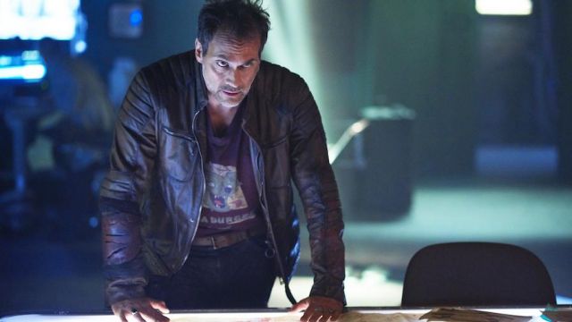 Leather Jacket worn by Deacon (Todd Stashwick) as seen in 12 Monkeys ...