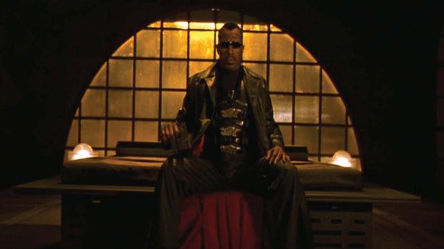 Black Leather Coat worn by Blade (Wesley Snipes) as seen in Blade II movie