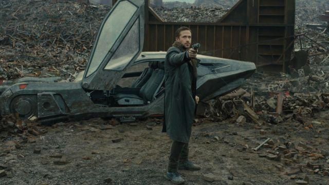 The gun Blaster Agent K (Ryan Gosling) in Blade Runner 2049