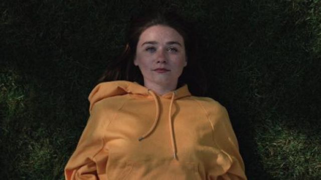 Mustard Yellow Hoodie worn by Alyssa (Jessica Barden) as seen in The end of the f ** king world S01E01
