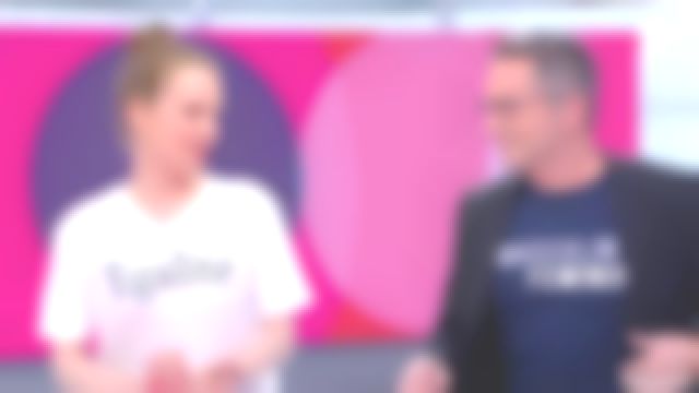 Le t-shirt Masculin Féminin de David Galley dans C'est au programme du 08/03/2018