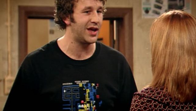 Pac Man Tee worn by Roy (Chris O'Dowd) in The IT Crowd S01E04
