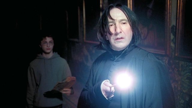 La réplique de la baguette magique de Severus Rogue (Alan Rickman) dans Harry Potter et le prisonnier d'Azkaban