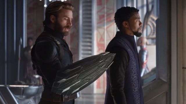 The shield of Captain America (Chris Evans) in the Avengers : Infinity War