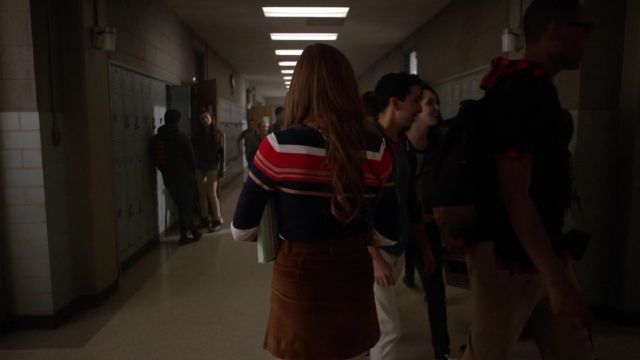 Brandy Melville brown button-up flared Nanna Skirt worn by Lydia Martin (Holland Roden) as seen in Teen Wolf S06E01